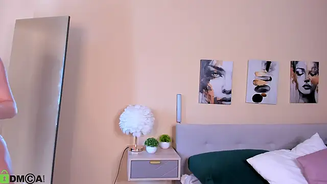 Xenia_paradise webcam
