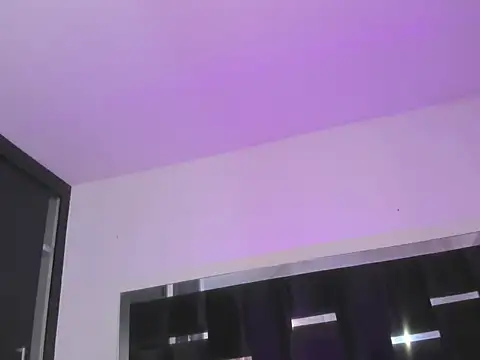 DANITENDER555 webcam