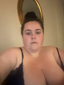 Maya_29x webcam
