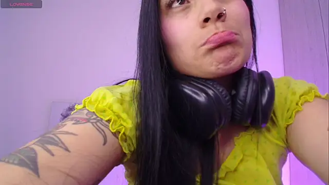 Millie_bobby webcam