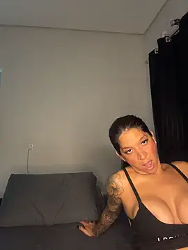 Biazinhabdsm webcam
