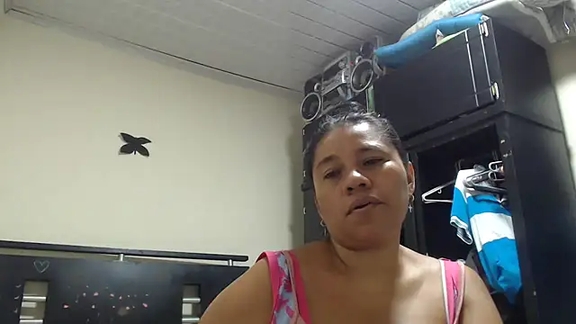 adrixxx38 webcam