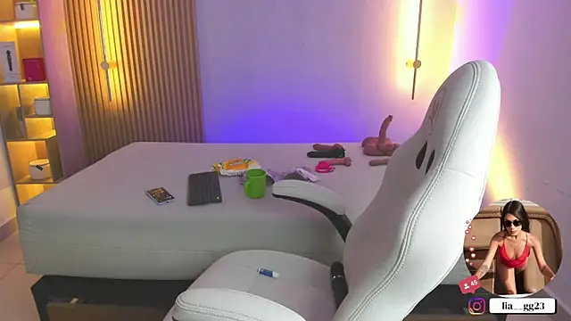 liah_cleir webcam
