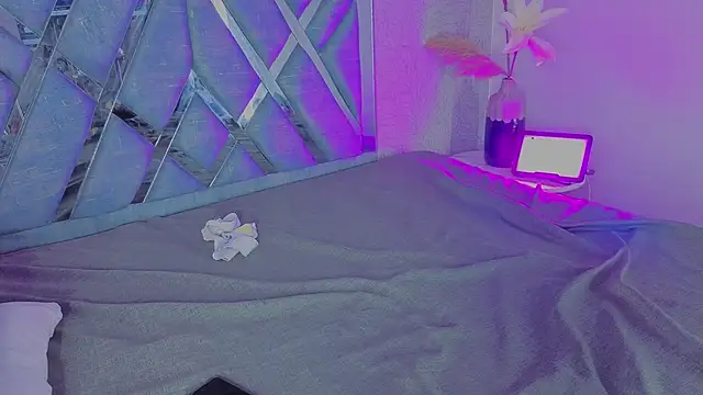 nova_salvatore webcam