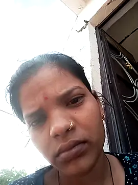 Student_garl_1 webcam