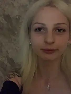 ElsaSnowxox webcam