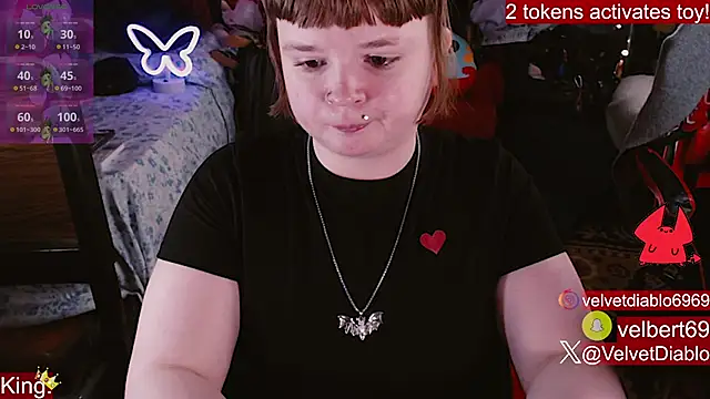 VelvetDiablo webcam