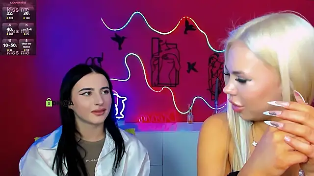 alia_skay webcam