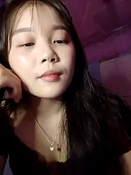 Baa-bee22 webcam