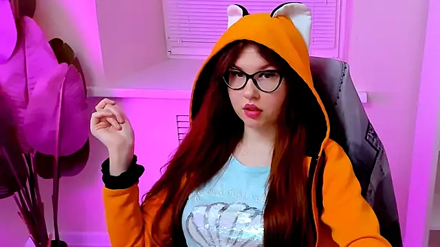 CarolGiggly live sex cam