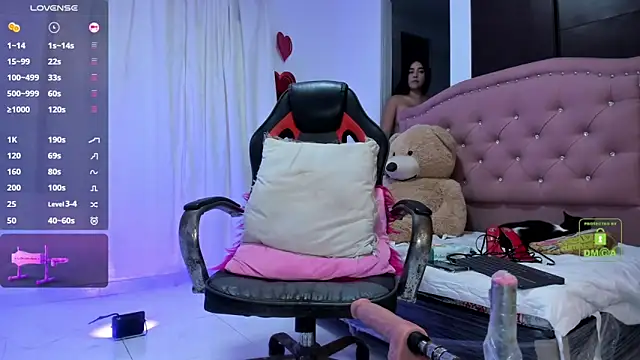 Sophia_hot_lover webcam
