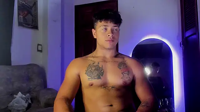 Dominic_Biker__ webcam