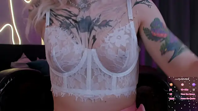 tattoo_art_baby webcam