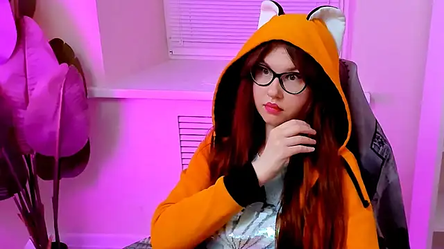 carolgiggly - CarolGiggly's free webcam - UK Sex Cams