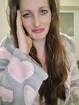 crazymaya39 - CrazyMaya39's free webcam - UK Sex Cams