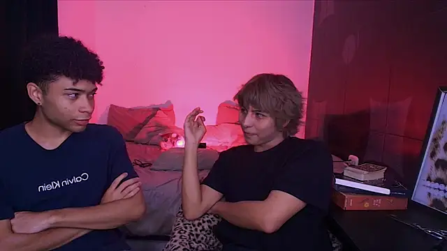 Aronn_44 webcam