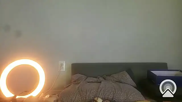 Taylorsexbot webcam