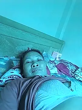 BlueGirlyeah webcam