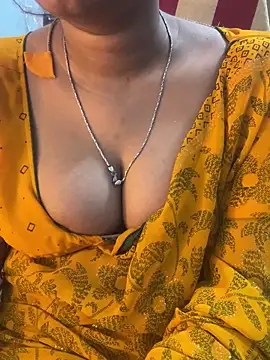 APKI_WIFE_1 webcam