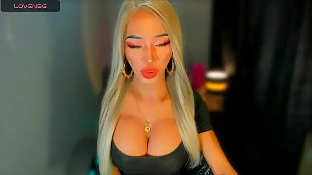 xUrGoddess_JheySluttyx webcam