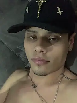 JohannYng webcam