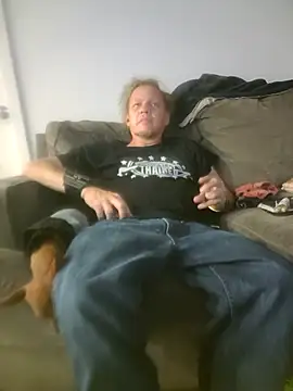 yourMasterisBored webcam