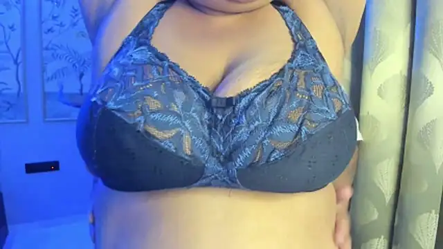 tarivishu11 webcam