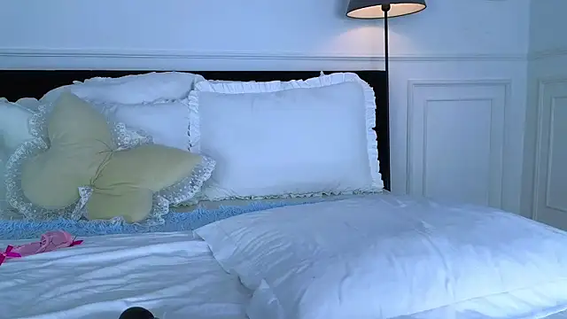 NicoleMarani webcam
