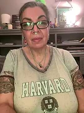 dieseldame1313 webcam