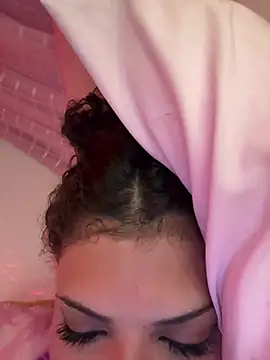 Kellomisyrose - Trans webcam sex chat