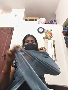 Tamil_Yalini12 webcam
