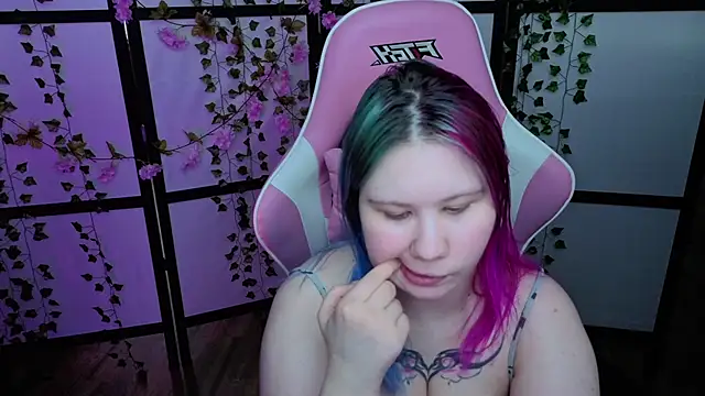 kitsune_little webcam