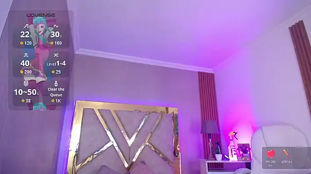 Tiffany_Valentiine webcam