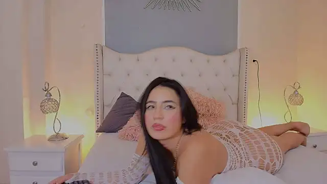 Sofia_Blosom webcam