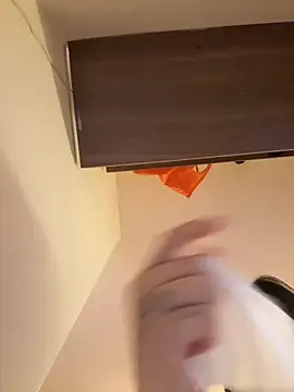 Sarah_cam06 webcam