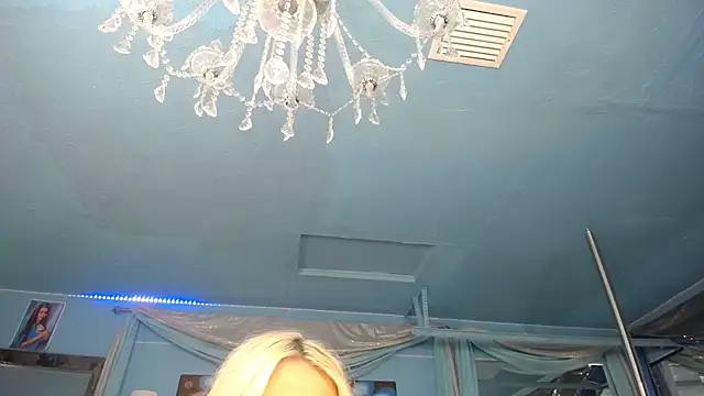 ADRIANNA_FOX webcam