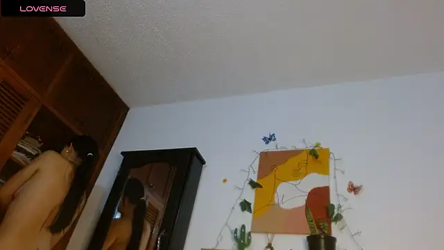 ivanna_dl webcam