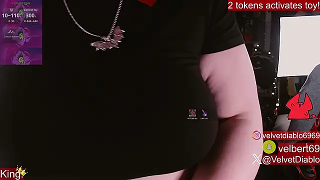 VelvetDiablo webcam