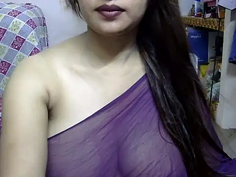 love-zara-love - Love-zara-love's free webcam - UK Sex Cams