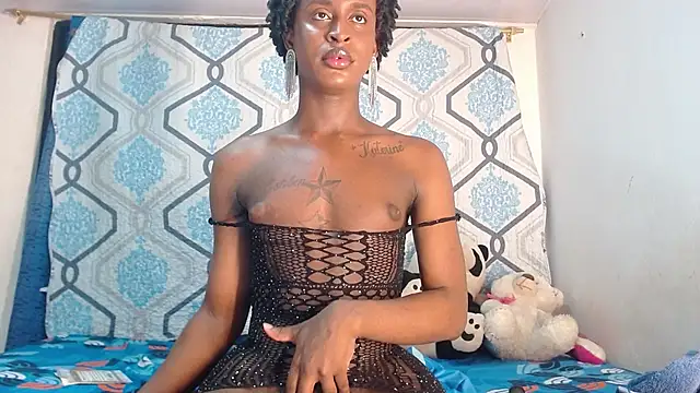 Lufe_Black webcam
