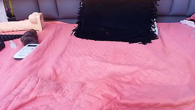 melany_roberts_ webcam