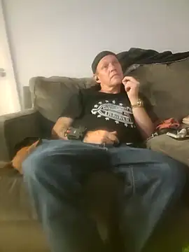 yourMasterisBored webcam