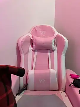 Felicia_smok3 webcam