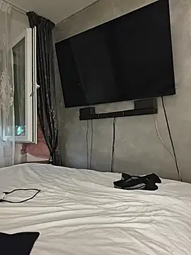AvaSquirtMilf webcam