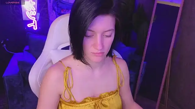 roxy_riot_ webcam