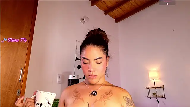 Maryybellax webcam