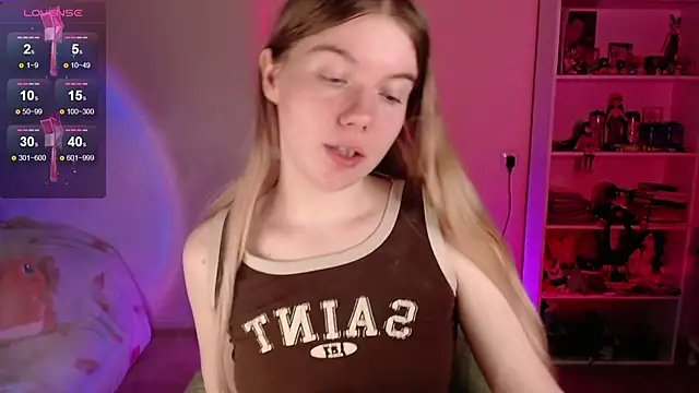 Strawberry_juli webcam