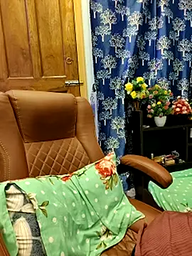 priya_26 webcam