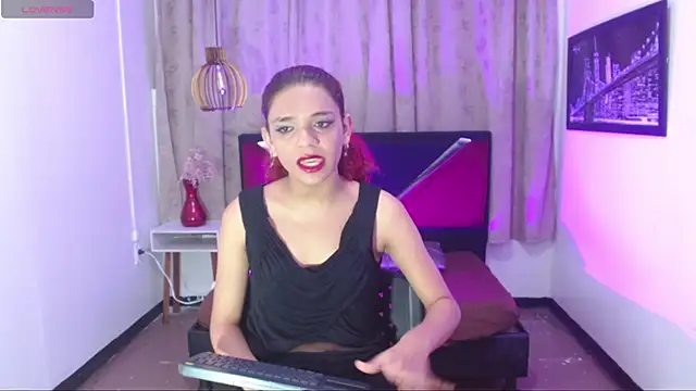 luisa__torres webcam