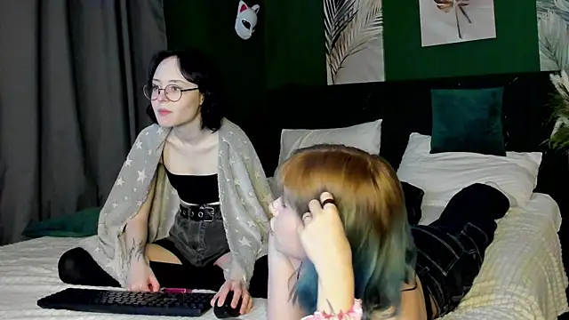 Lilac-Muse webcam